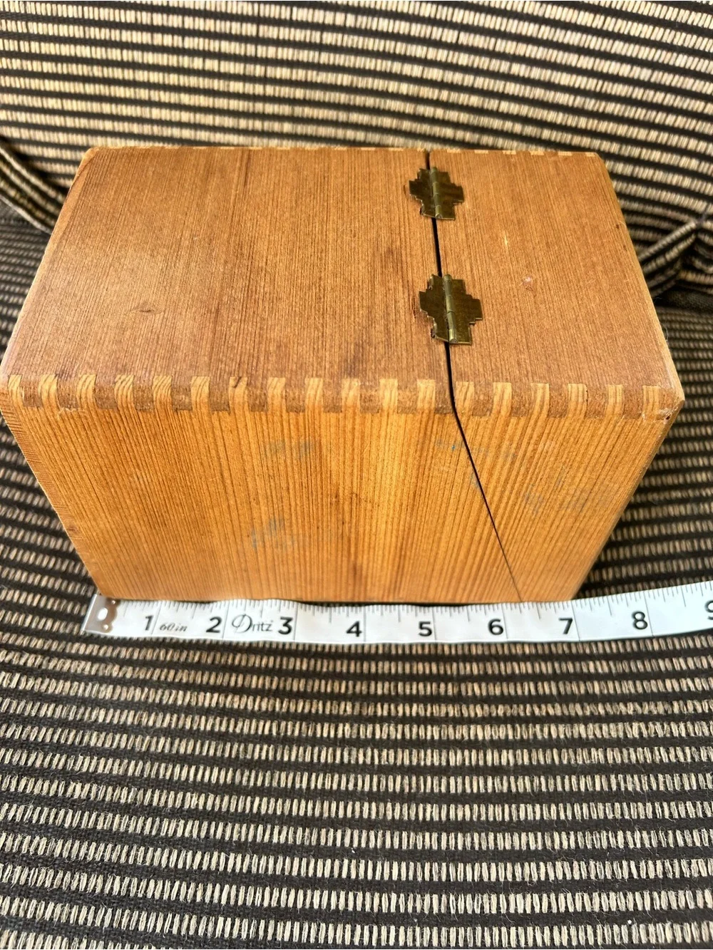 Vintage El Producto Wooden Cigar Box Rustic Collectible Decor Man Cave Farmhouse